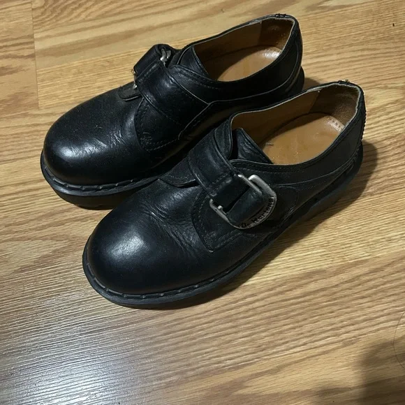 Vintage 8314 Dr. Martens Black Leather Oxfords Vintage 90s Dr. Martens black 8314 chunky platform leather  main image 4
